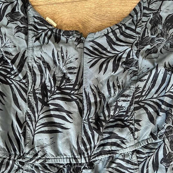 Roxy Capped Sleeve Mini Dress - Picture 3 of 3